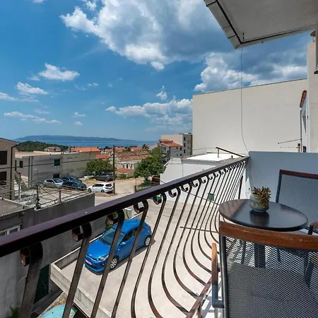 Sanja, Centar, Outside Separate Entrance * Makarská