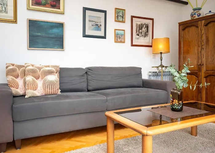 Sanja, Centar, Outside Separate Entrance Makarska