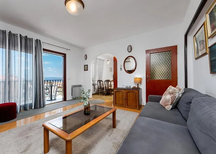 Apartament Sanja, Centar, Outside Separate Entrance Makarska