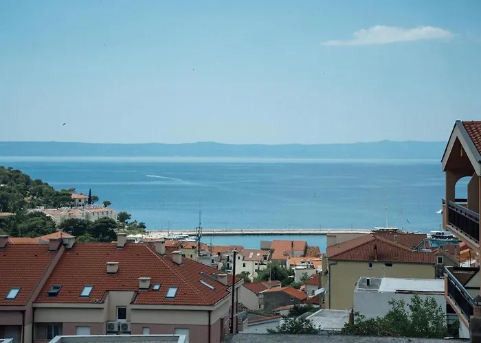 Sanja, Centar, Outside Separate Entrance Makarska