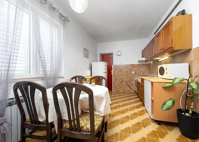 Apartament Sanja, Centar, Outside Separate Entrance *