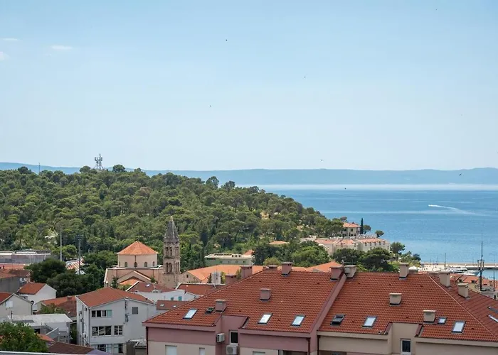 Sanja, Centar, Outside Separate Entrance * Makarska